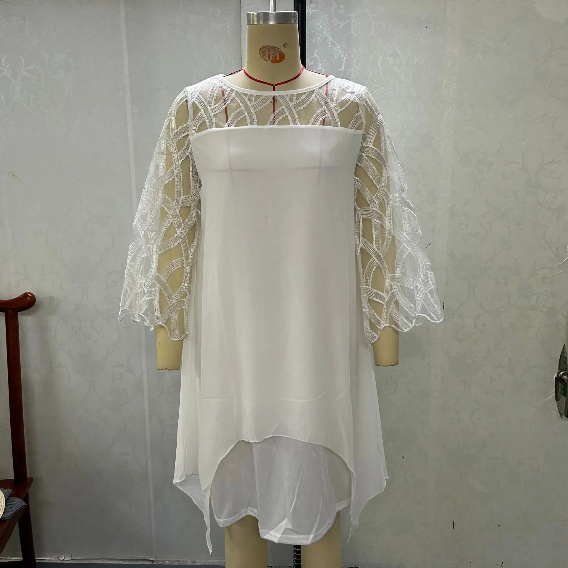 Casual Fashion One-third Lace Sleeve Women's Irregular Hem Dress Elegant Loose Women Dress
Casual Fashion One-third Lace Sleeve Women's Irregular Hem Dress Elegant Loose Women Dress