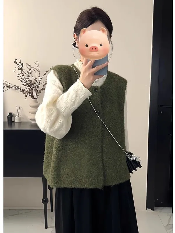 Retro Knitted Vest Women's round Ne Slim Fit Outerwear Versatile Lazy Sle High End Feeling Autumn Winter Faion Inner Wear
Retro Knitted Vest Women's round Ne Slim Fit Outerwear Versatile Lazy Sle High End Feeling Autumn Winter Faion Inner Wear