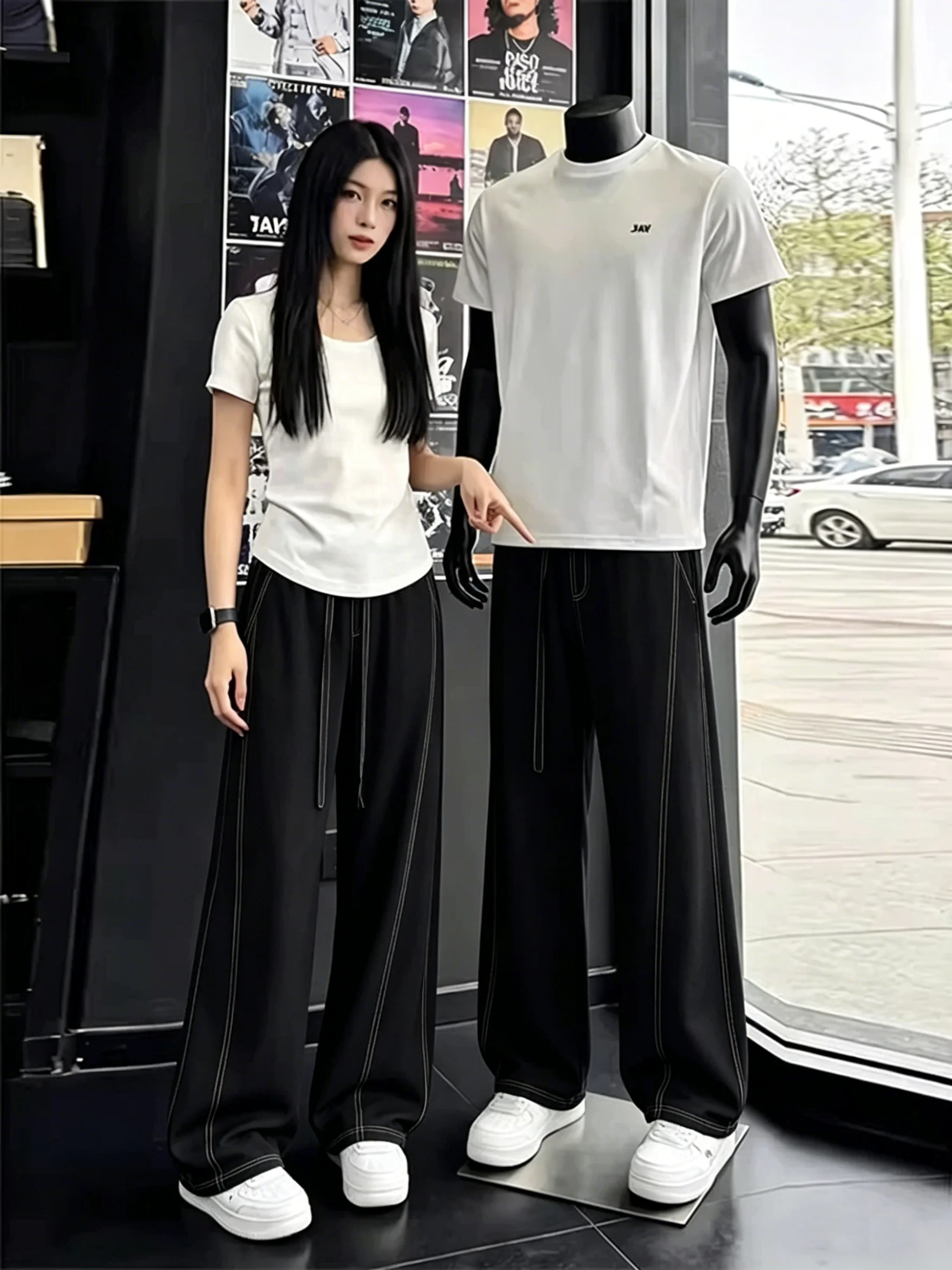 Black Ice Silk Quick Dry Lazy Loose Feel Wide Leg Pants Men Summer American Style Casual Loose Fit Decorative Stitching Elast...
Black Ice Silk Quick Dry Lazy Loose Feel Wide Leg Pants Men Summer American Style Casual Loose Fit Decorative Stitching Elast...