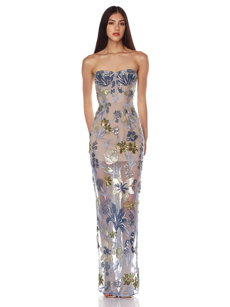 Women's Exquisite Strapless Floral-Embroidered Mesh Long Dress See Through Slimming Sleeveless Birthday Party Clubnight Gown
Women's Exquisite Strapless Floral-Embroidered Mesh Long Dress See Through Slimming Sleeveless Birthday Party Clubnight Gown