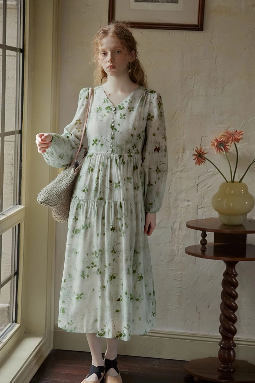 VIMLY Women's Elegant Fairycore Romantic Floral Dress 2025 Spring Simple V-neck Puff Sleeve Party Evening Vacation Dress A0791
VIMLY Women's Elegant Fairycore Romantic Floral Dress 2025 Spring Simple V-neck Puff Sleeve Party Evening Vacation Dress A0791