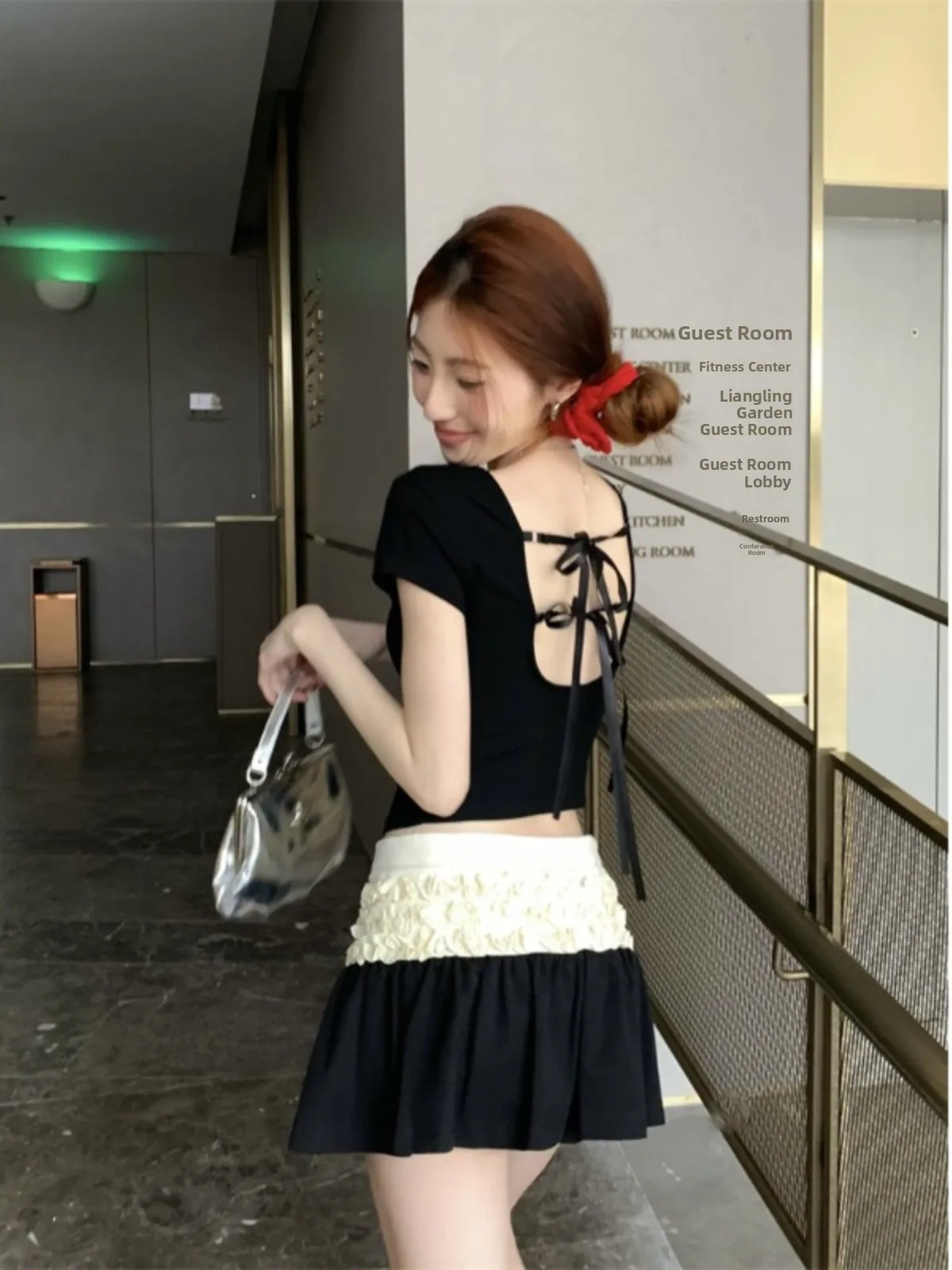 Ballet Style Two-Piece Women's Summer 2026 New Knot Backless Short Sleeve T-Shirt Ruffle Splicing Skirt Set
Ballet Style Two-Piece Women's Summer 2026 New Knot Backless Short Sleeve T-Shirt Ruffle Splicing Skirt Set