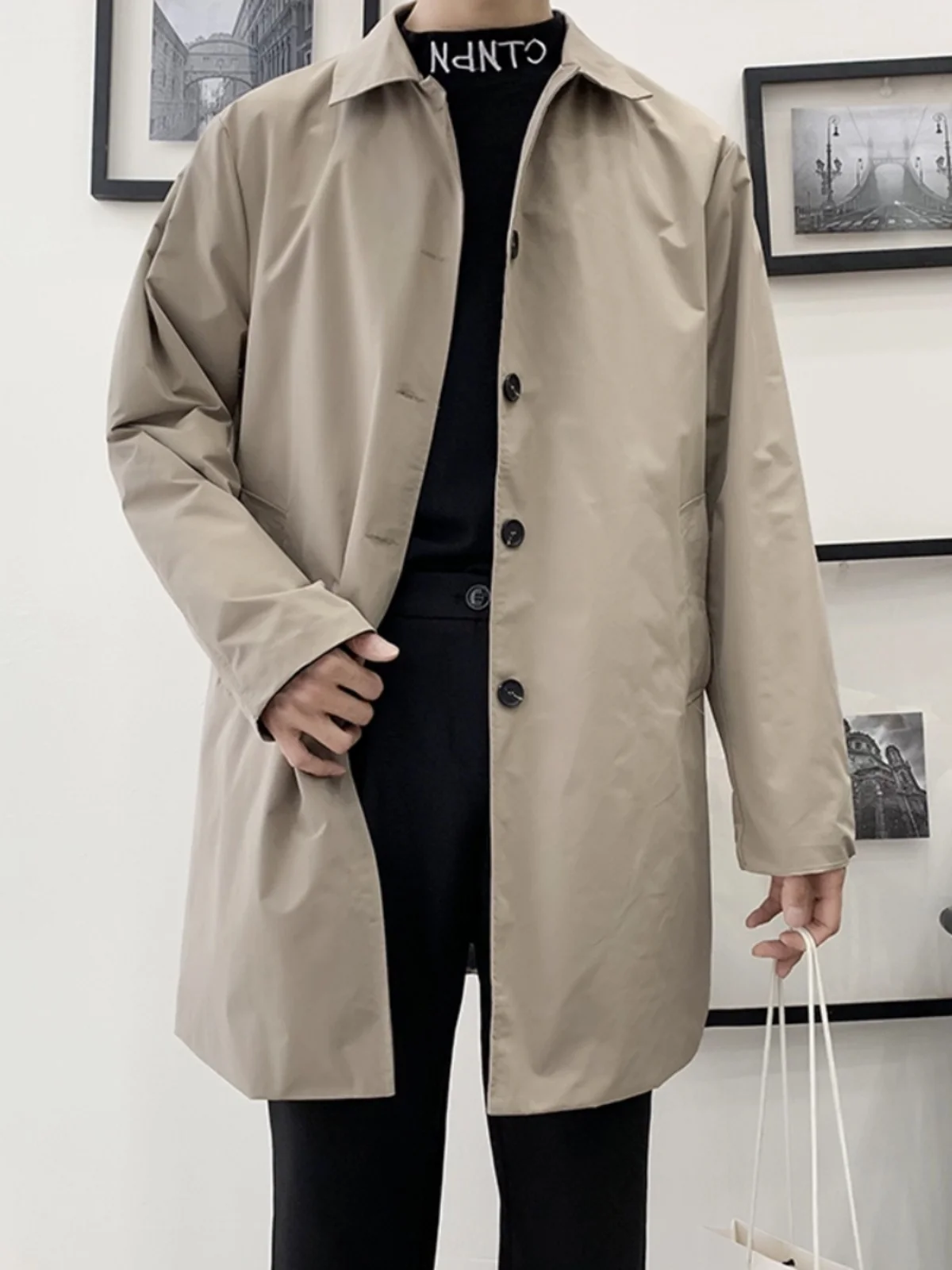 Корейское мужское демисезонное длинное пальто: стильная модная куртка с отложным воротником для повседневной носки, молодежный тренд, приталенный крой
Корейское мужское демисезонное длинное пальто: стильная модная куртка с отложным воротником для повседневной носки, молодежный тренд, приталенный крой