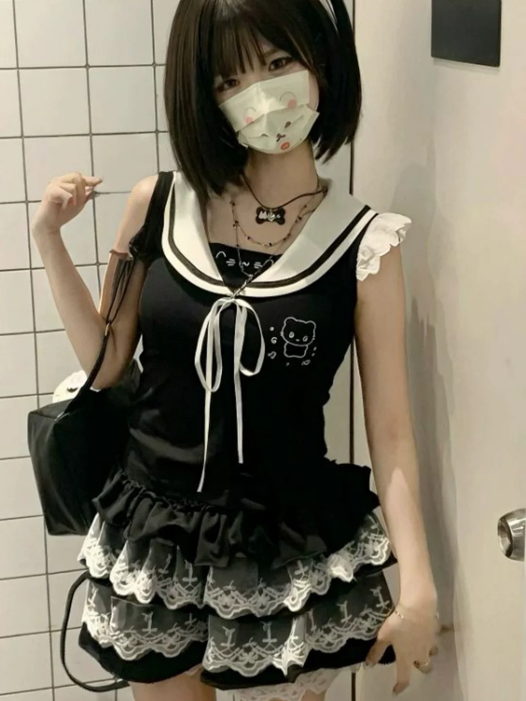 Cute Japanese Style Navy Collar Short Sleeve Top And Skirt Two Piece Set Women's Summer Anti-Aging Fashionable Ensemble
Cute Japanese Style Navy Collar Short Sleeve Top And Skirt Two Piece Set Women's Summer Anti-Aging Fashionable Ensemble
