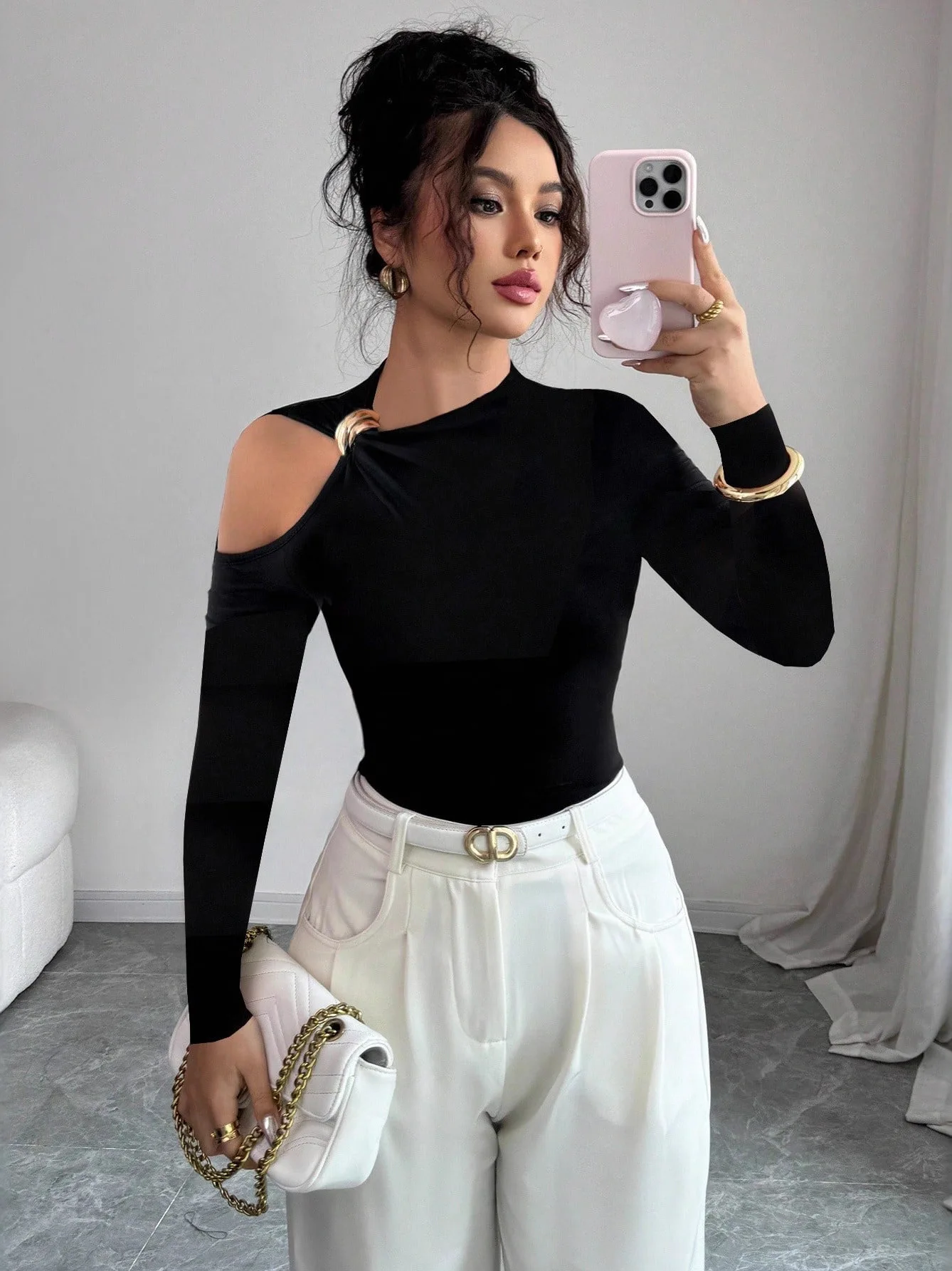 Fall Winter Asymmetric Collar Single Side Shoulder Exposure Metal Decoration Slimming Long Sleeve T Shirt Top for Women
Fall Winter Asymmetric Collar Single Side Shoulder Exposure Metal Decoration Slimming Long Sleeve T Shirt Top for Women