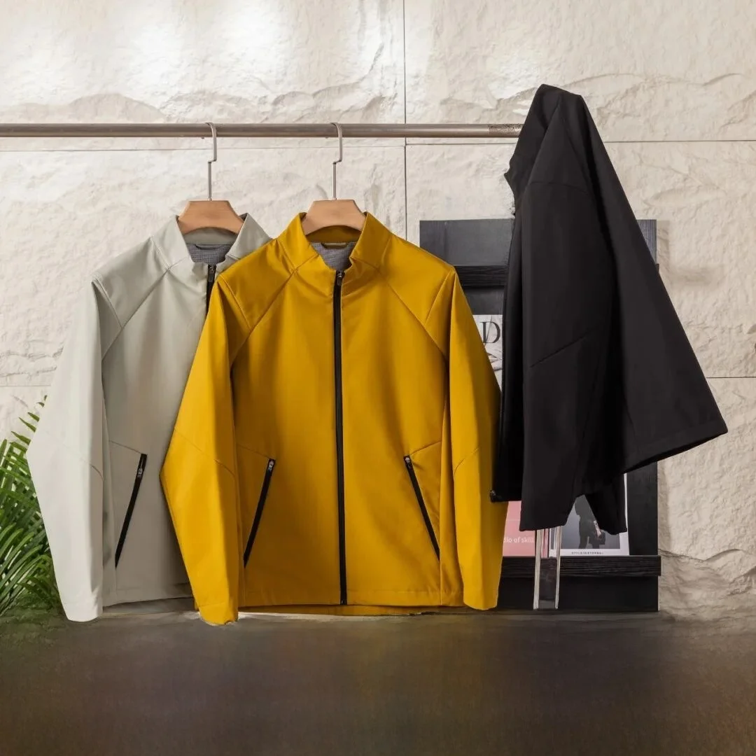 Мужское уличное 3D индивидуальное мягкое желтое ветрозащитное водостойкое осеннее пальто с воротником-стойкой на подкладке из полиэфирного волокна
Мужское уличное 3D индивидуальное мягкое желтое ветрозащитное водостойкое осеннее пальто с воротником-стойкой на подкладке из полиэфирного волокна