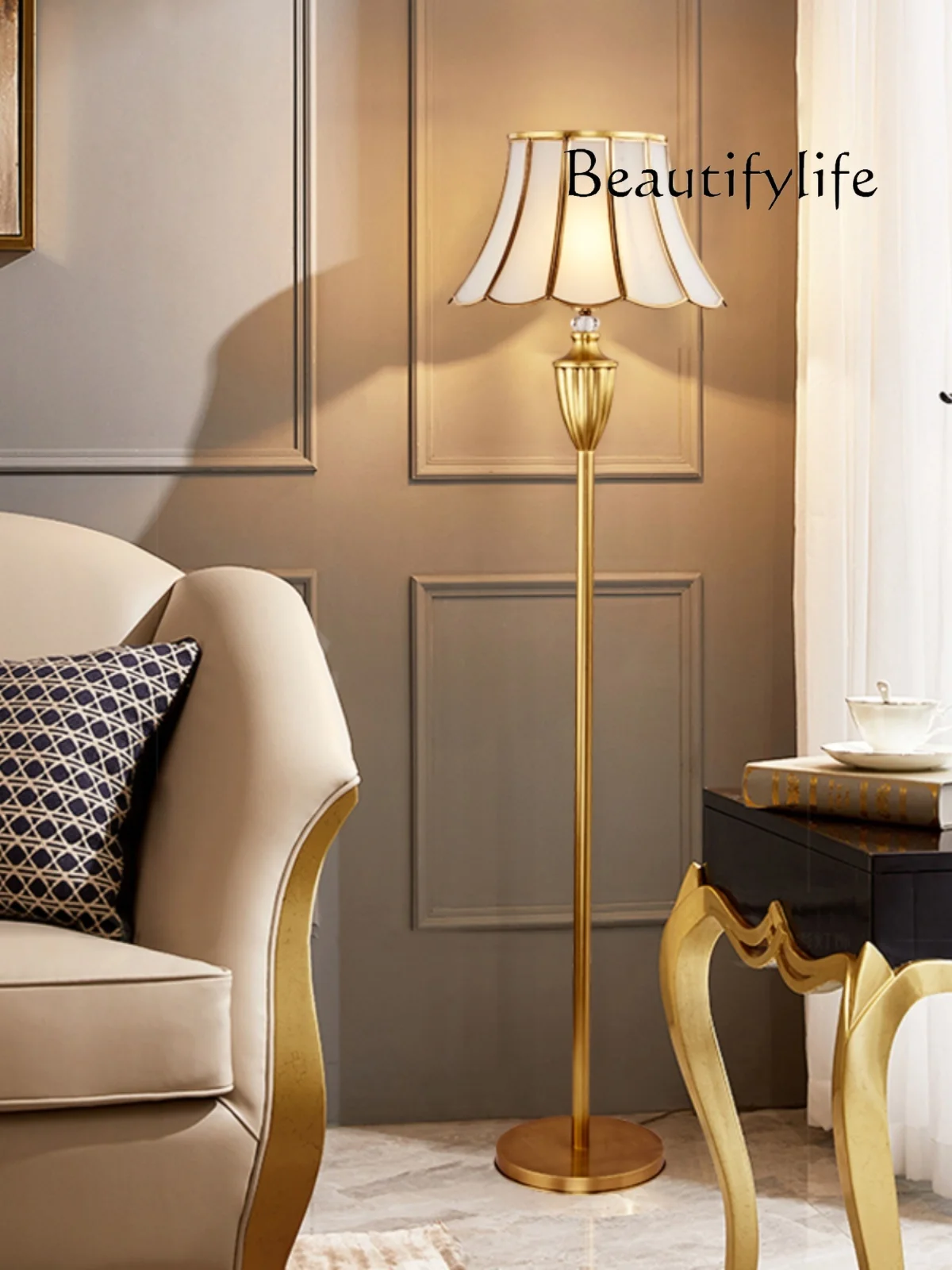 American medieval design floor lamp living room creative atmosphere light
American medieval design floor lamp living room creative atmosphere light