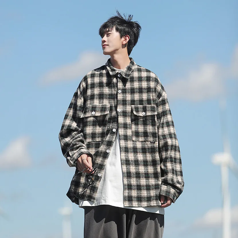 Мужская повседневная рубашка в клетку с длинным рукавом, модная, свободного кроя, для молодежи, на весну-осень, на все четыре сезона.
Мужская повседневная рубашка в клетку с длинным рукавом, модная, свободного кроя, для молодежи, на весну-осень, на все четыре сезона.