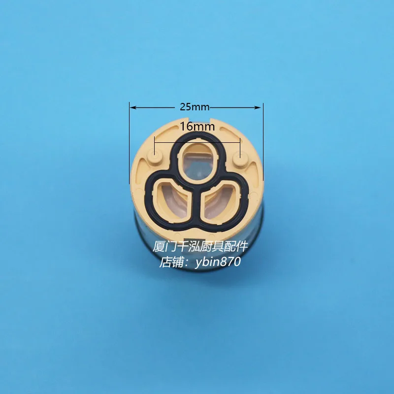 GL12TD Taiwan hot and cold mixing faucet ceramic valve core flat foot diameter 25MM 1PCS In stock
GL12TD Taiwan hot and cold mixing faucet ceramic valve core flat foot diameter 25MM 1PCS In stock