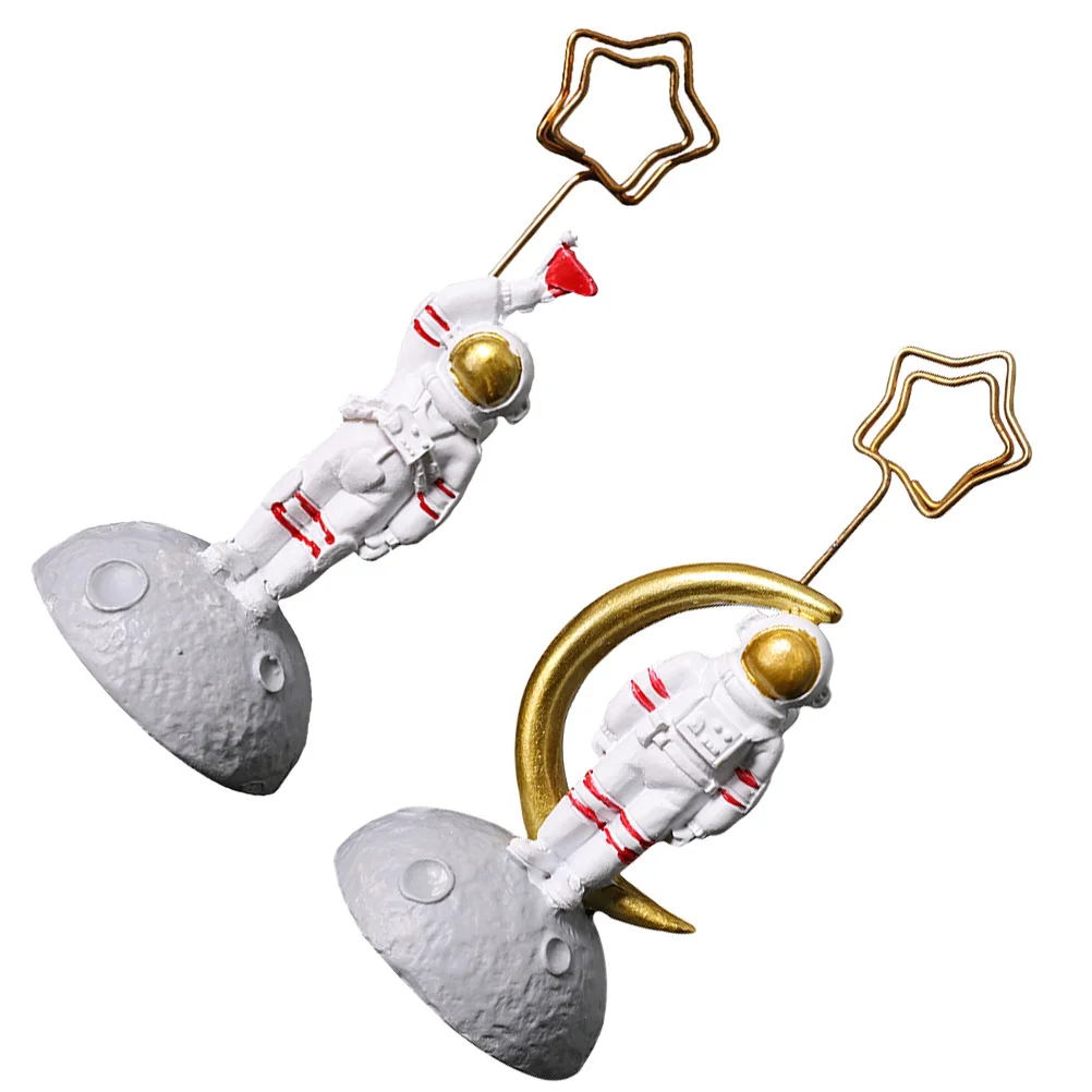 2Pcs Astronaut Card Holder Creative Resin Desktop Ornament Spaceman Shape Adornment Home Office Decor Astronaut Shape Ornament
2Pcs Astronaut Card Holder Creative Resin Desktop Ornament Spaceman Shape Adornment Home Office Decor Astronaut Shape Ornament