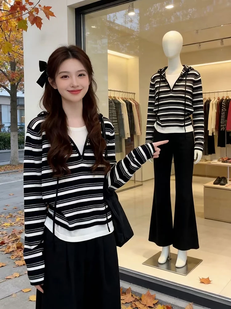 Корейский модный женский комплект из двух предметов: худи в полоску приталенного кроя и повседневная футболка с длинным рукавом, весенняя новинка, маленький размер
Корейский модный женский комплект из двух предметов: худи в полоску приталенного кроя и повседневная футболка с длинным рукавом, весенняя новинка, маленький размер