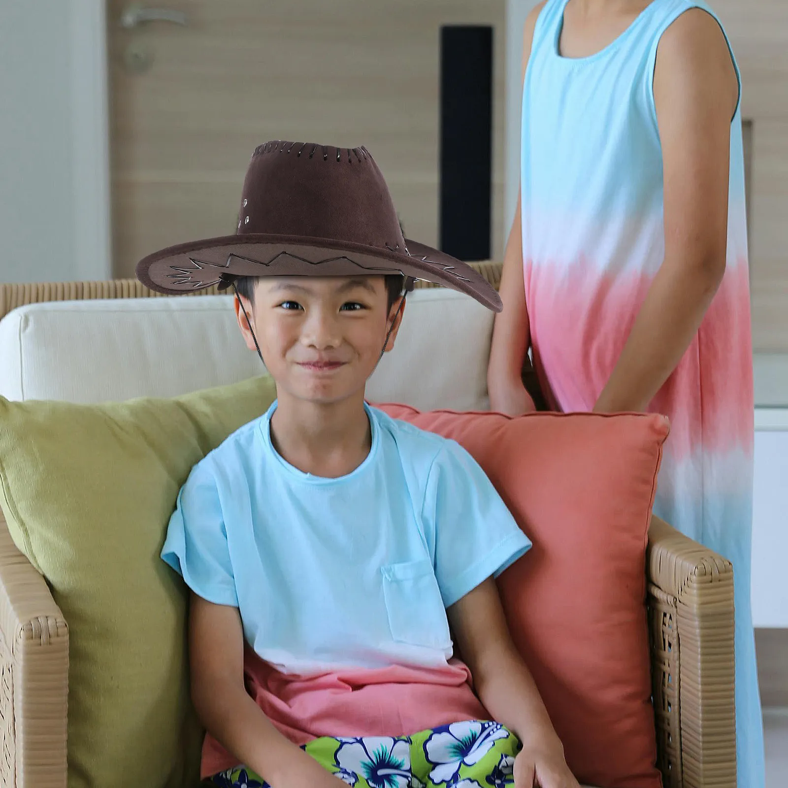 4Pcs Kids Cowboy Hat Versatile Western Style Party Hat Adjustable Fit Cowgirl Dress Up Accessory Costume Prop for Themed Events
4Pcs Kids Cowboy Hat Versatile Western Style Party Hat Adjustable Fit Cowgirl Dress Up Accessory Costume Prop for Themed Events