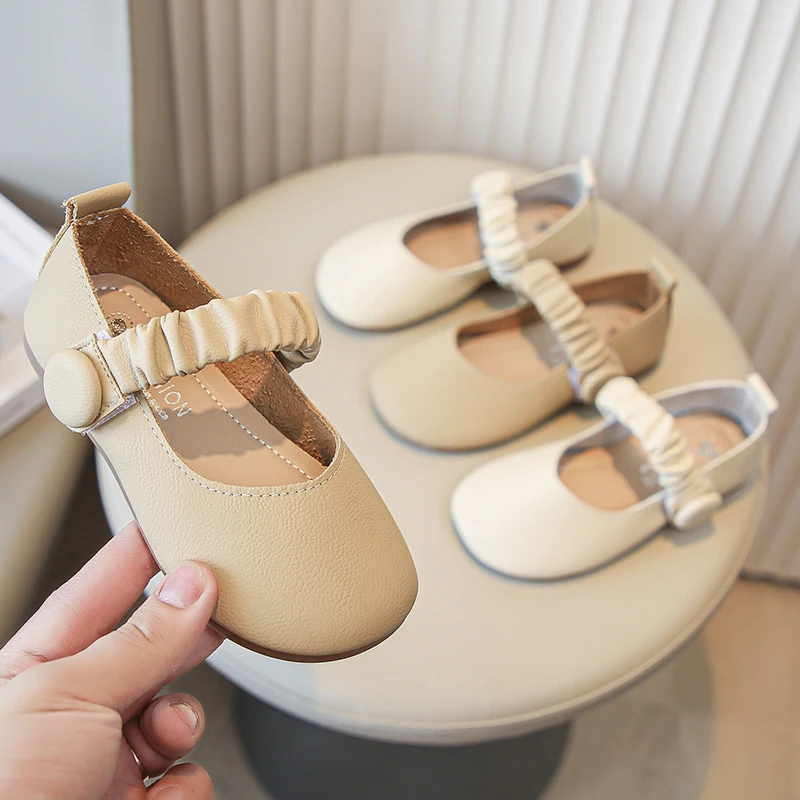 Classic Simple Children's Leather Shoes Soft Sole Causal Girls Flat Shoes Pleated Hook Loop Kid Fashion Shoes Round-toe Non-slip
Classic Simple Children's Leather Shoes Soft Sole Causal Girls Flat Shoes Pleated Hook Loop Kid Fashion Shoes Round-toe Non-slip
