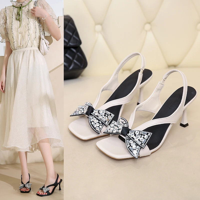 French style shallow mouth back empty women's shoes 2025 rhinestone bow high heels summer new single kick women's sandals
French style shallow mouth back empty women's shoes 2025 rhinestone bow high heels summer new single kick women's sandals