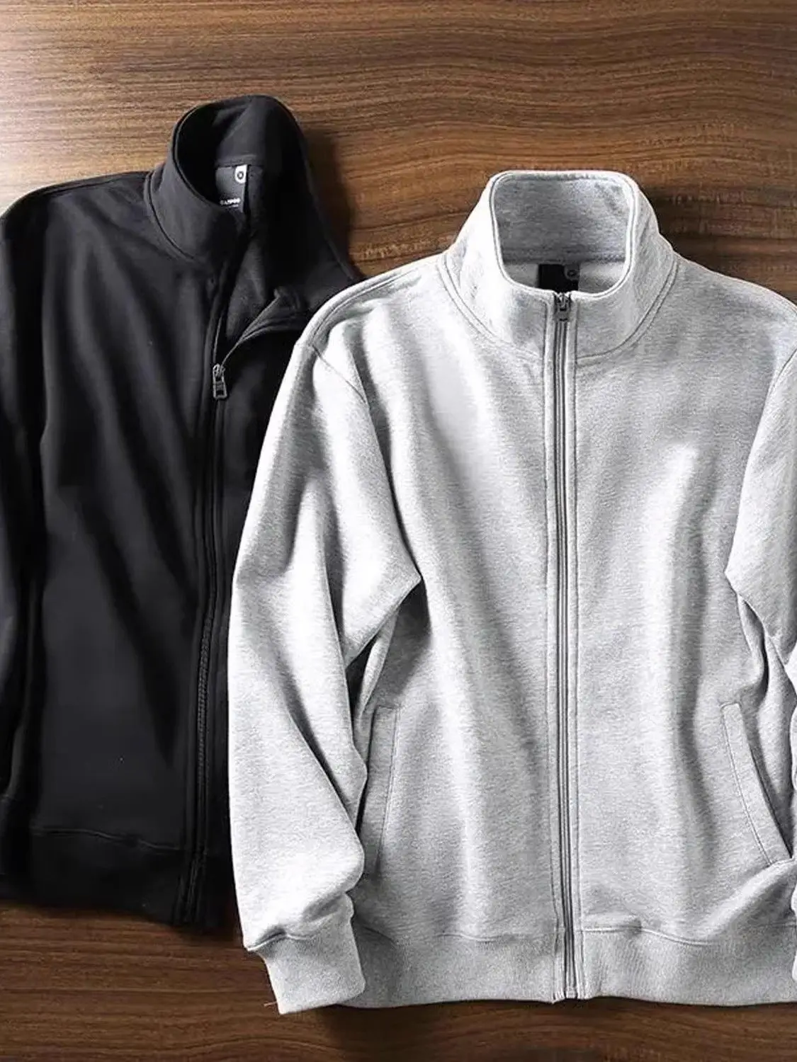 Мужская толстовка-кардиган Thiened Fce с воротником-стойкой, свободный спортивный топ на молнии, осенне-зимняя повседневная верхняя одежда
Мужская толстовка-кардиган Thiened Fce с воротником-стойкой, свободный спортивный топ на молнии, осенне-зимняя повседневная верхняя одежда