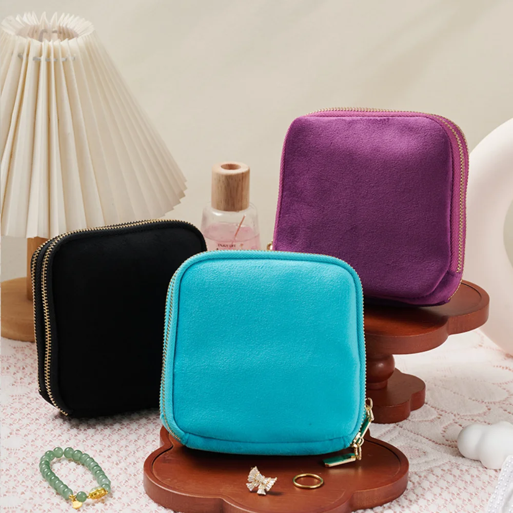 Velvet Jewelry Organizer Minimalist Portable Travel Jewelry Bag Jewelry Storage Clutch Compact Soft Velvet Handbag For Gift For
Velvet Jewelry Organizer Minimalist Portable Travel Jewelry Bag Jewelry Storage Clutch Compact Soft Velvet Handbag For Gift For