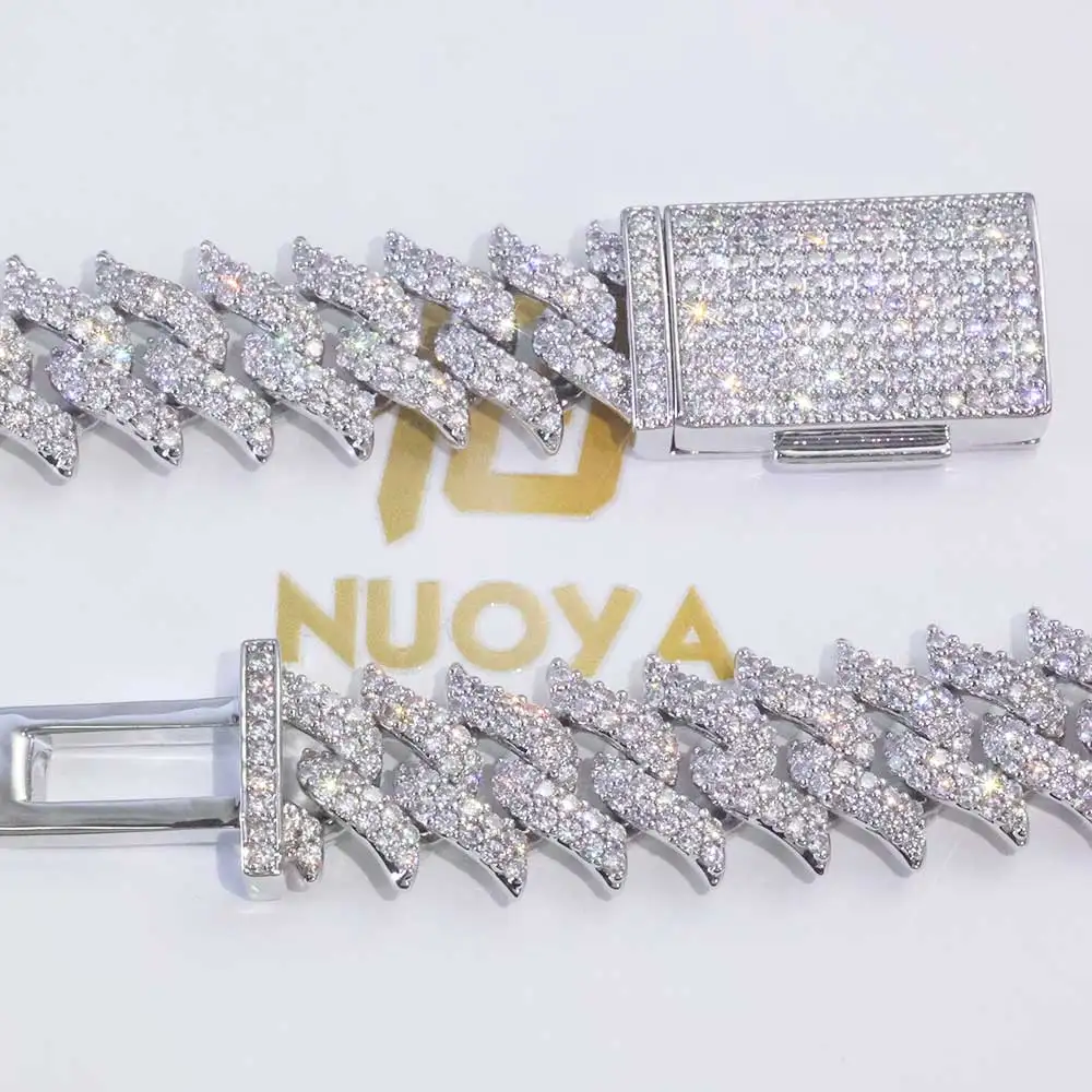New Design Spiked Thorn Iced Out Bracelet Bling Full Pave Zircon Miami Cuba Link Chains Hip Hop Style Necklace
New Design Spiked Thorn Iced Out Bracelet Bling Full Pave Zircon Miami Cuba Link Chains Hip Hop Style Necklace