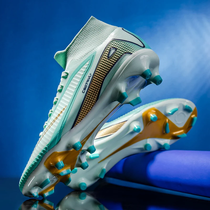 New Men Soccer Shoes Outdoor High Ankle Non-Slip Sports Shoes Ultralight Indoor Football Boots High-quality Futsal Non-Slip
New Men Soccer Shoes Outdoor High Ankle Non-Slip Sports Shoes Ultralight Indoor Football Boots High-quality Futsal Non-Slip