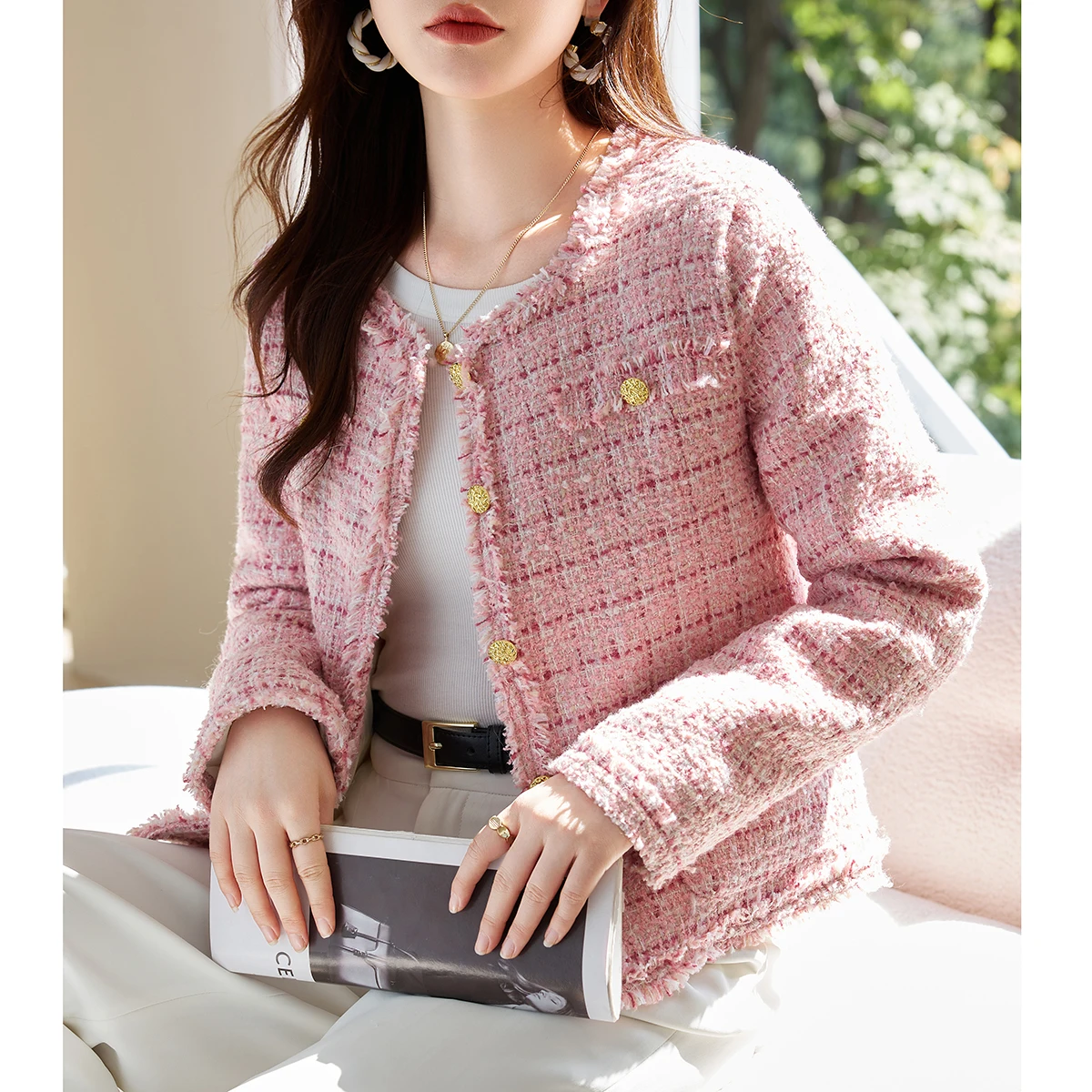 Fashionable Short Coat Women's 2025 Spring New Design Small Size Tweed Top Commute Style Long Sleeve round Neck Single Button
Fashionable Short Coat Women's 2025 Spring New Design Small Size Tweed Top Commute Style Long Sleeve round Neck Single Button