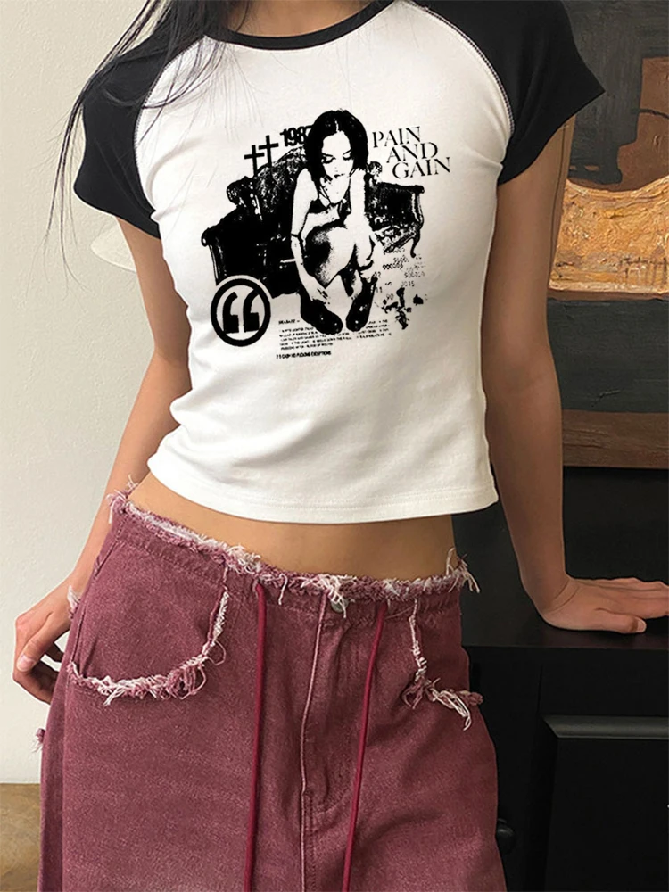 Y2K Esthetics Graphic Pattern Print Gothic Style Star Girl Women's Tops Summer Casual Short Sleeve Tees Vintage Crop Top T-Shirt
Y2K Esthetics Graphic Pattern Print Gothic Style Star Girl Women's Tops Summer Casual Short Sleeve Tees Vintage Crop Top T-Shirt
