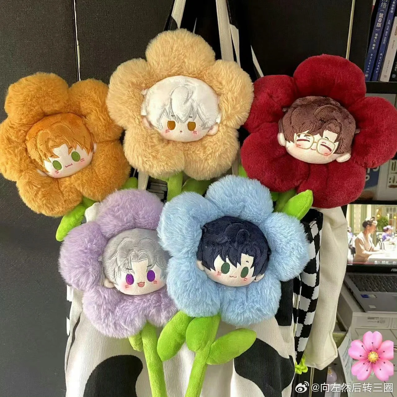 45CM Anime Light and Night Sariel Evan Osborn Charlie Property Cosplay Cotton Flower sticks Back beater Massage Hammer Xmas Gift
45CM Anime Light and Night Sariel Evan Osborn Charlie Property Cosplay Cotton Flower sticks Back beater Massage Hammer Xmas Gift