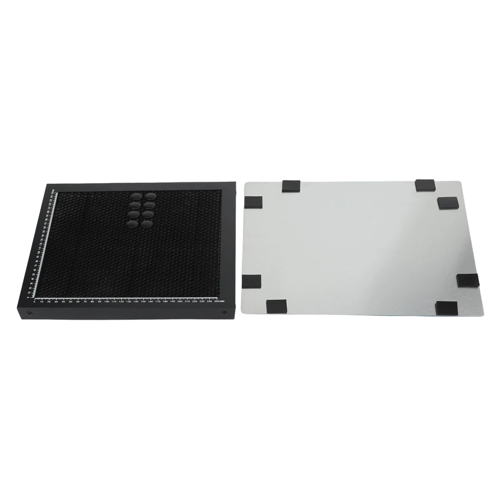 Аксессуар для гравировальных станков: рабочая поверхность для сотовых панелей 300x300 мм с алюминиевой пластиной и системой вытяжки дыма
Аксессуар для гравировальных станков: рабочая поверхность для сотовых панелей 300x300 мм с алюминиевой пластиной и системой вытяжки дыма