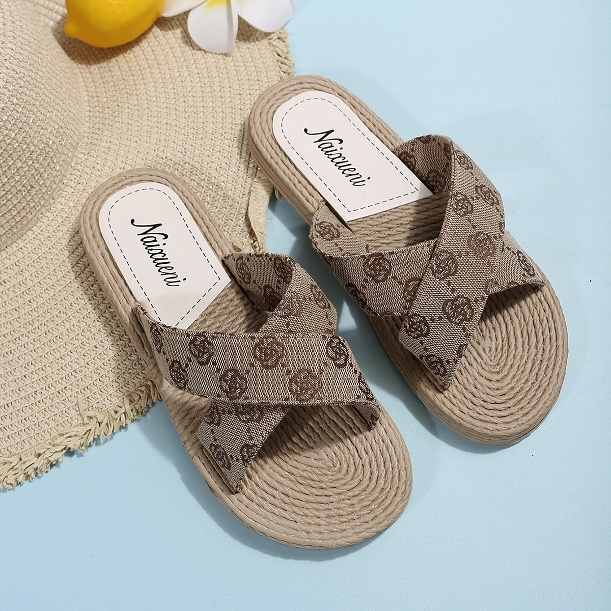 Plus Size 43 Sandals Summer New Women Retro Summer Flat Casual Outdoor Beach Slippers Female Wedge Platform Orthopedic Slides
Plus Size 43 Sandals Summer New Women Retro Summer Flat Casual Outdoor Beach Slippers Female Wedge Platform Orthopedic Slides