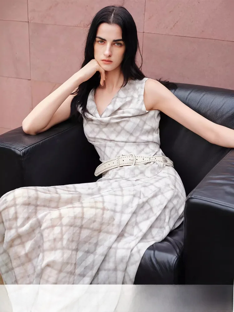 Self-Charming Plaid irt And f Skirt Set Women's Svel Ne Swinging orm Polyester Fiber Summer Faion Capsule
Self-Charming Plaid irt And f Skirt Set Women's Svel Ne Swinging orm Polyester Fiber Summer Faion Capsule