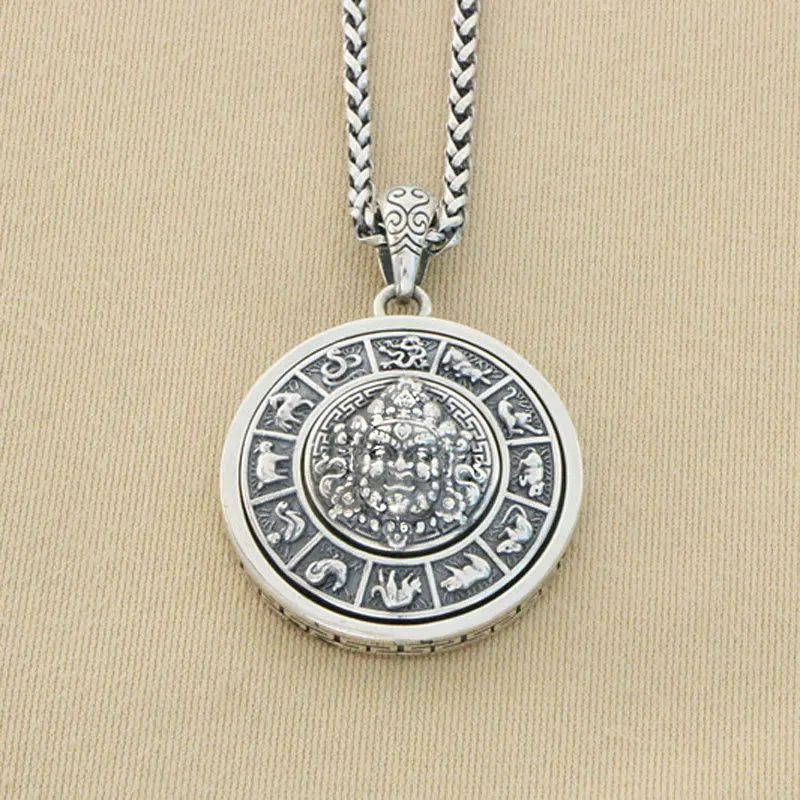 Pure silver rotating Buddha pendant for men's necklace, domineering yellow god of wealth amulet, pendant, jewelry for boyfriend
Pure silver rotating Buddha pendant for men's necklace, domineering yellow god of wealth amulet, pendant, jewelry for boyfriend