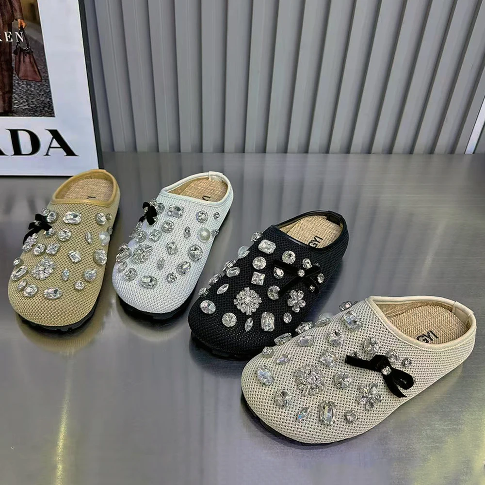Summer Women Slippers Plus Size Rhinestone Women Sandals Plus Size Flat Women Mullers Fashion Designer Women Shoes
Summer Women Slippers Plus Size Rhinestone Women Sandals Plus Size Flat Women Mullers Fashion Designer Women Shoes