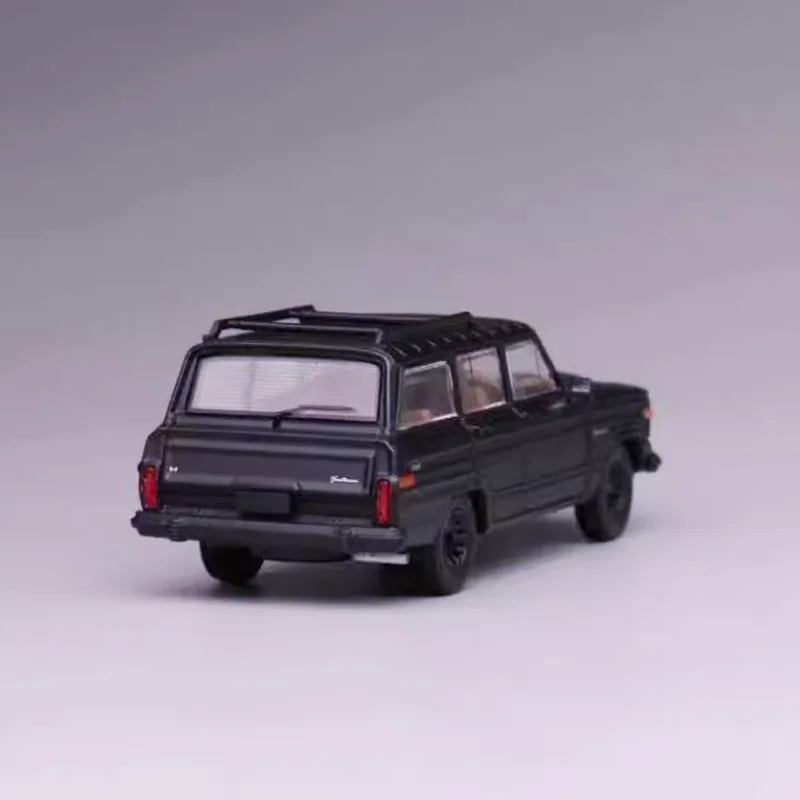 596 Diecast 1:64 Scale Wagoneer SUV Matte Black Alloy Simulation Car Model Souvenirs Collection Adult Boy Gift Static Display
596 Diecast 1:64 Scale Wagoneer SUV Matte Black Alloy Simulation Car Model Souvenirs Collection Adult Boy Gift Static Display