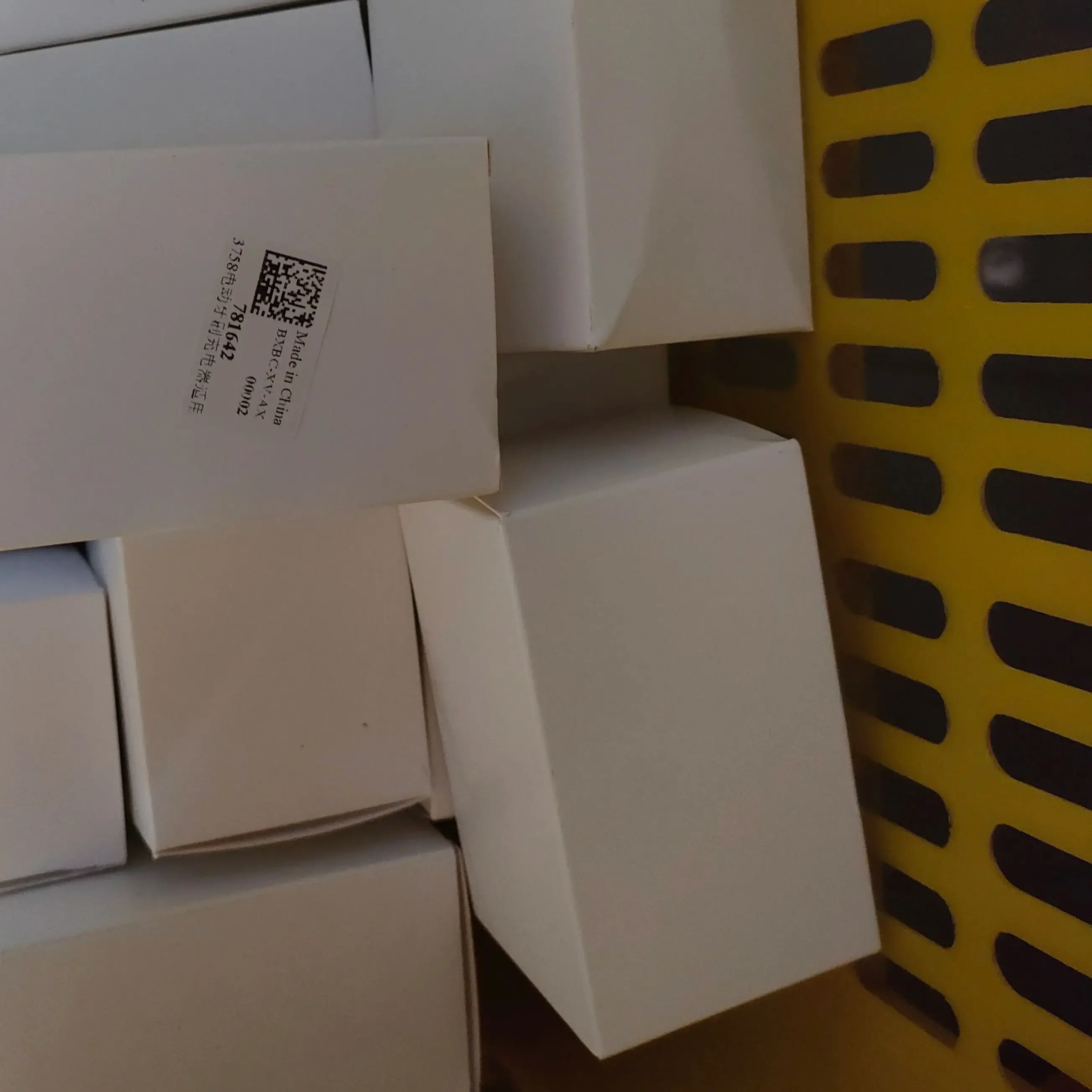 Портативная Bluetooth-колонка для улицы с магнитным креплением, беспроводная, версия 5.3, мини-динамик с ремешком для музыки и звонков без помощи рук
Портативная Bluetooth-колонка для улицы с магнитным креплением, беспроводная, версия 5.3, мини-динамик с ремешком для музыки и звонков без помощи рук 