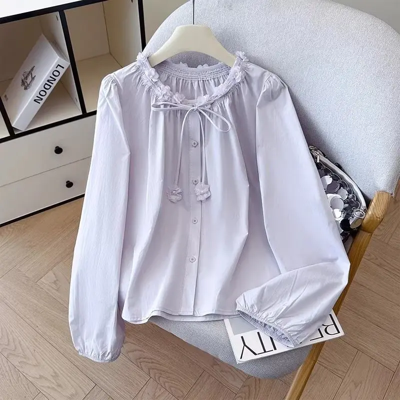 Three dimensional flower ruffle lace up long sleeved shirt women in spring Korean version commuting loose solid color top
Three dimensional flower ruffle lace up long sleeved shirt women in spring Korean version commuting loose solid color top