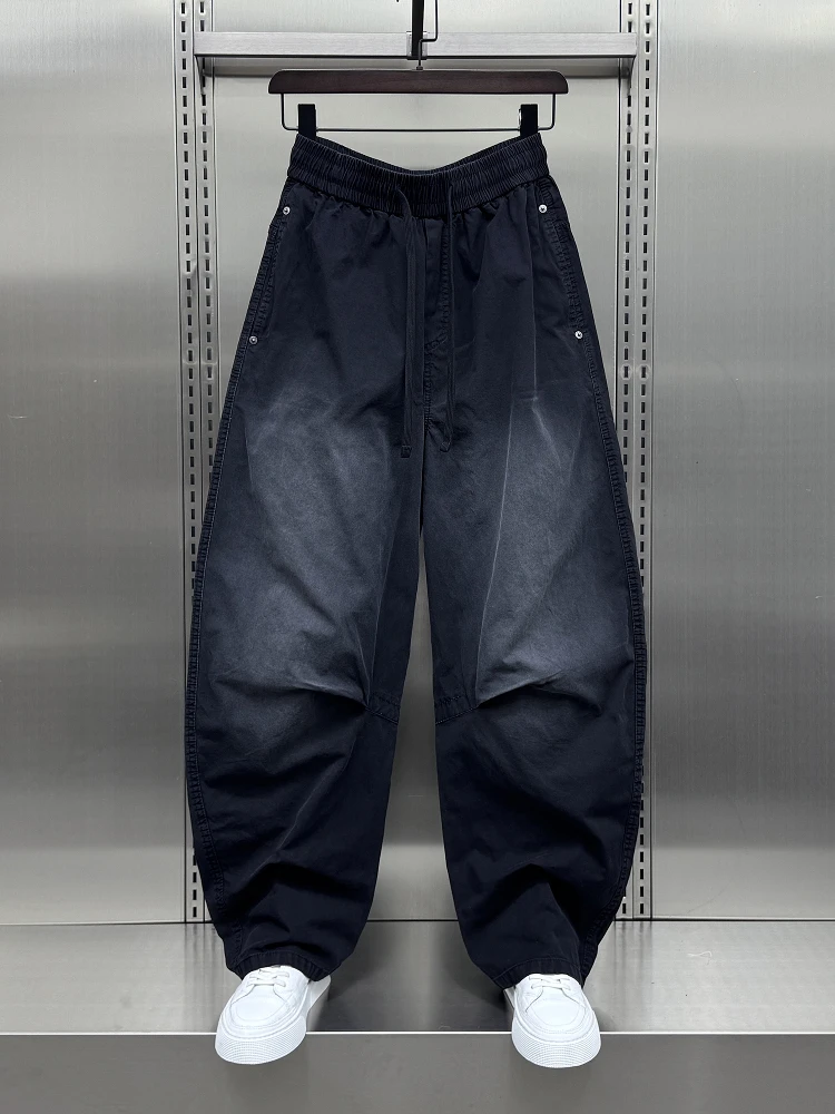 Summer 2025 Men's plus Size Wide Leg Pants American High Street Trend Loose Pleated Extended Length Knife Casual Trousers
Summer 2025 Men's plus Size Wide Leg Pants American High Street Trend Loose Pleated Extended Length Knife Casual Trousers