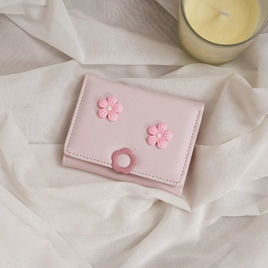 2025 New Korean Cute Floral Short Wallet Trifold Card Holder Birthday Gift For Friends For Women Wallet Mini Wallet Purse Wallet Small Wallet Cute Wallet Wallet
2025 New Korean Cute Floral Short Wallet Trifold Card Holder Birthday Gift For Friends For Women Wallet Mini Wallet Purse Wallet Small Wallet Cute Wallet Wallet