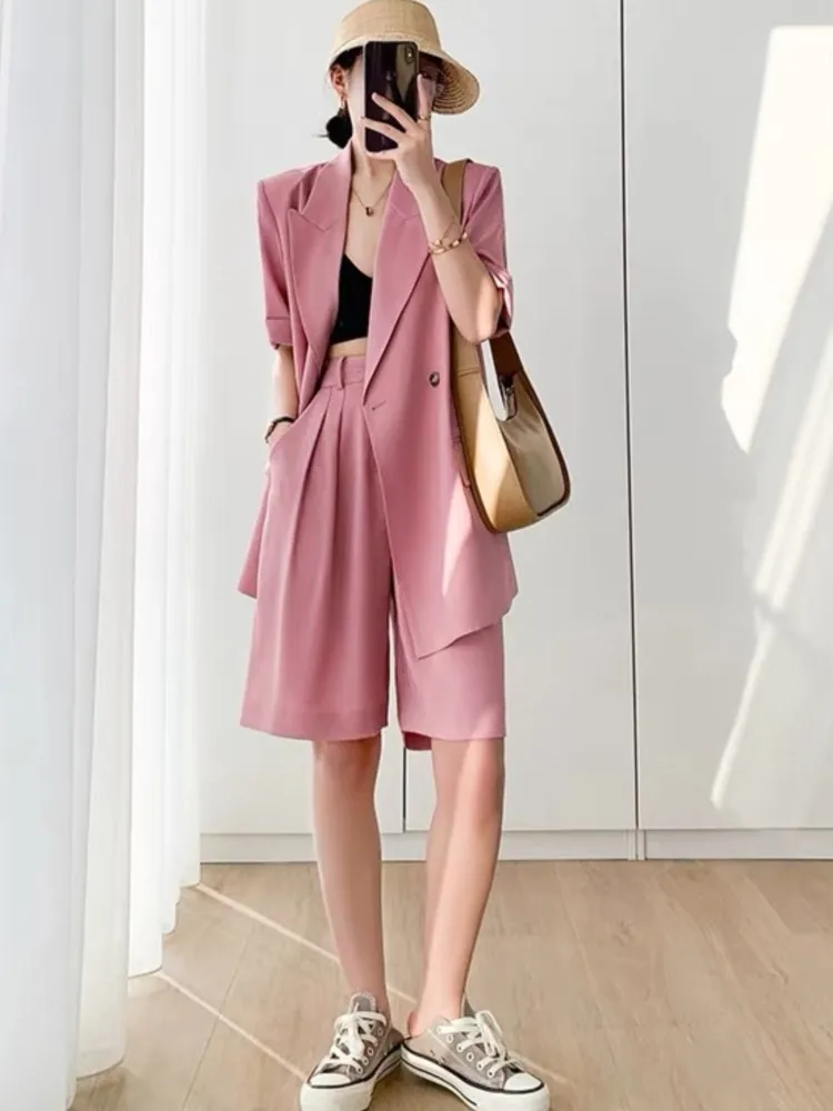 Women's Two-Piece Suit Casual Fashionable Korean Version Street Style Short Pants Suit Set New Hot Sale Of The Season New
Women's Two-Piece Suit Casual Fashionable Korean Version Street Style Short Pants Suit Set New Hot Sale Of The Season New