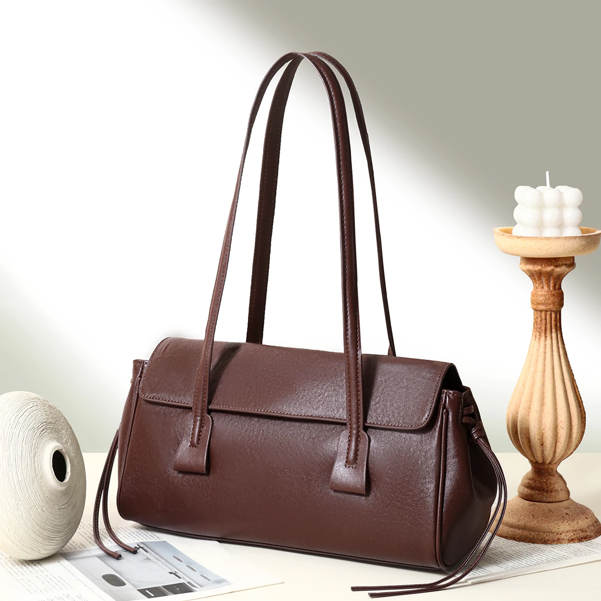 Осень и зима, новый продукт, первый слой из воловьей кожи, ручная сумка на плечо, сумка-тоут из натуральной кожи под мышками в корейском стиле
Осень и зима, новый продукт, первый слой из воловьей кожи, ручная сумка на плечо, сумка-тоут из натуральной кожи под мышками в корейском стиле