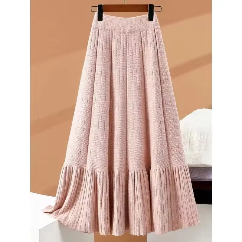 2026 Autumn Winter New High-quality Knitted Skirt Women Loose Fashion Sweater Skirts Ladies Temperament Joker Thickened Skirt
2026 Autumn Winter New High-quality Knitted Skirt Women Loose Fashion Sweater Skirts Ladies Temperament Joker Thickened Skirt