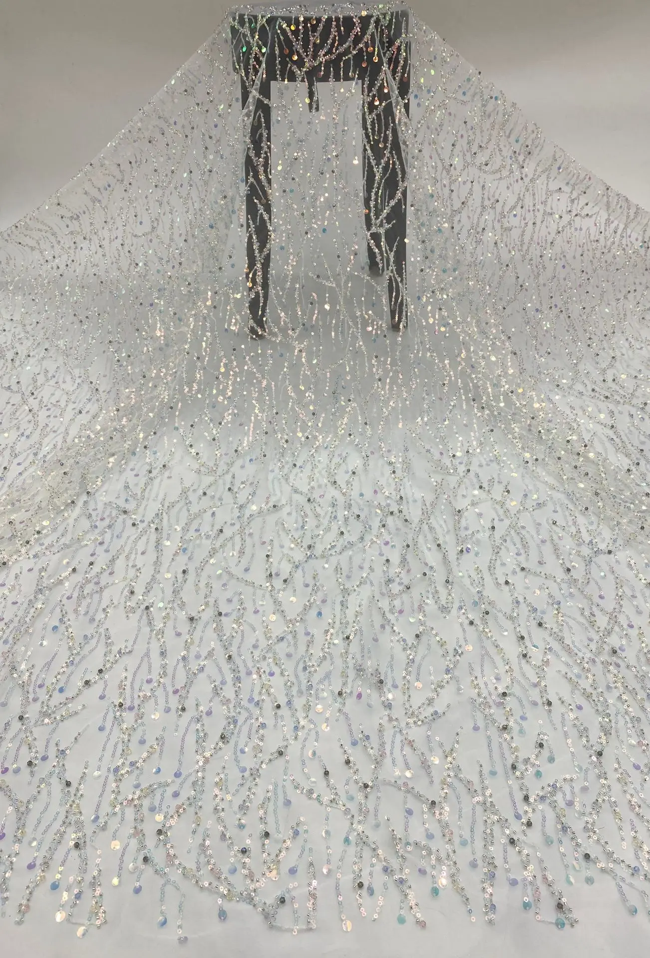 5 Yard Designer Sewing New Color Beads Embroidery Sequined Wedding Dress Evening Women Costumes Pearl Fabric
5 Yard Designer Sewing New Color Beads Embroidery Sequined Wedding Dress Evening Women Costumes Pearl Fabric