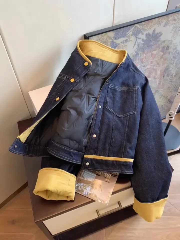 Ретро-куртка из денима и хлопка с круглым вырезом, женская зимняя, больших размеров, для полных женщин, высококачественная, винтажная, укороченная, с эффектом омоложения, из хлопка.
Ретро-куртка из денима и хлопка с круглым вырезом, женская зимняя, больших размеров, для полных женщин, высококачественная, винтажная, укороченная, с эффектом омоложения, из хлопка.