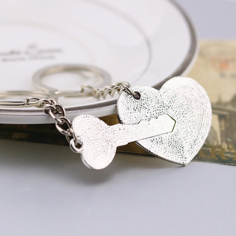 2pcs Set Couple Necklaces I Love You Pendant Lovers Gift For Valentine'S Day Birthday Anniversary Corrosion Resistant
2pcs Set Couple Necklaces I Love You Pendant Lovers Gift For Valentine'S Day Birthday Anniversary Corrosion Resistant