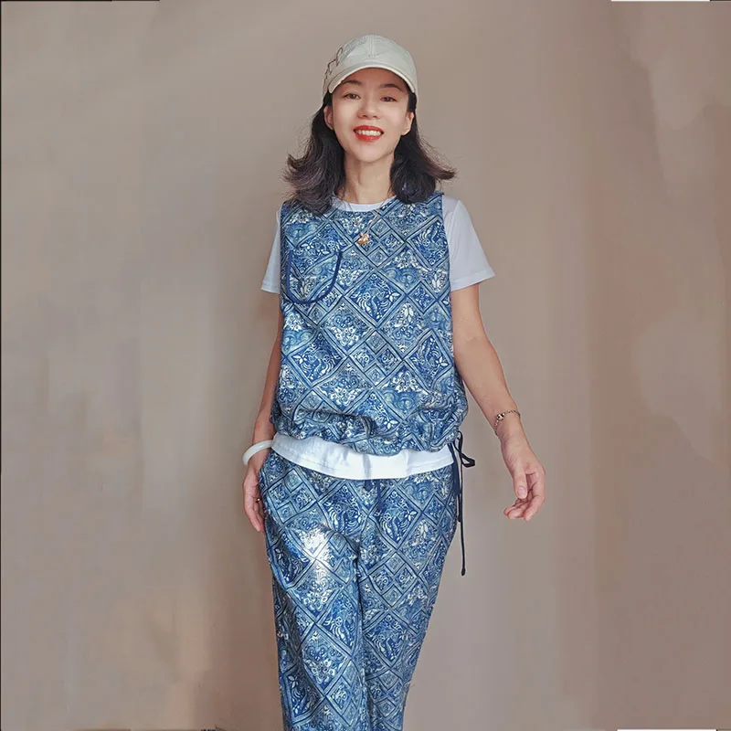 Сине-белый хлопковый жилет с принтом, средней длины, с капюшоном, универсальный, для осени и зимы
Сине-белый хлопковый жилет с принтом, средней длины, с капюшоном, универсальный, для осени и зимы