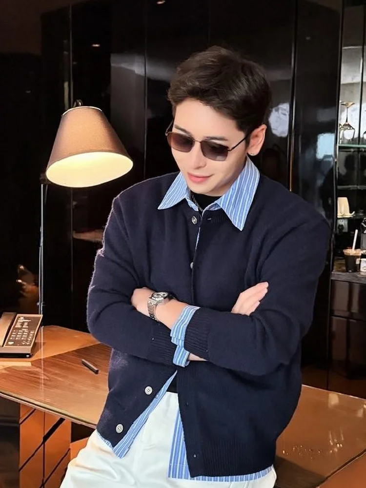 Trendy Oversized Knitted Open Cardigan Men's Faion Casual Sle Autumn Winter High End Design Color Blo Luxury Sweater Ja...
Trendy Oversized Knitted Open Cardigan Men's Faion Casual Sle Autumn Winter High End Design Color Blo Luxury Sweater Ja...