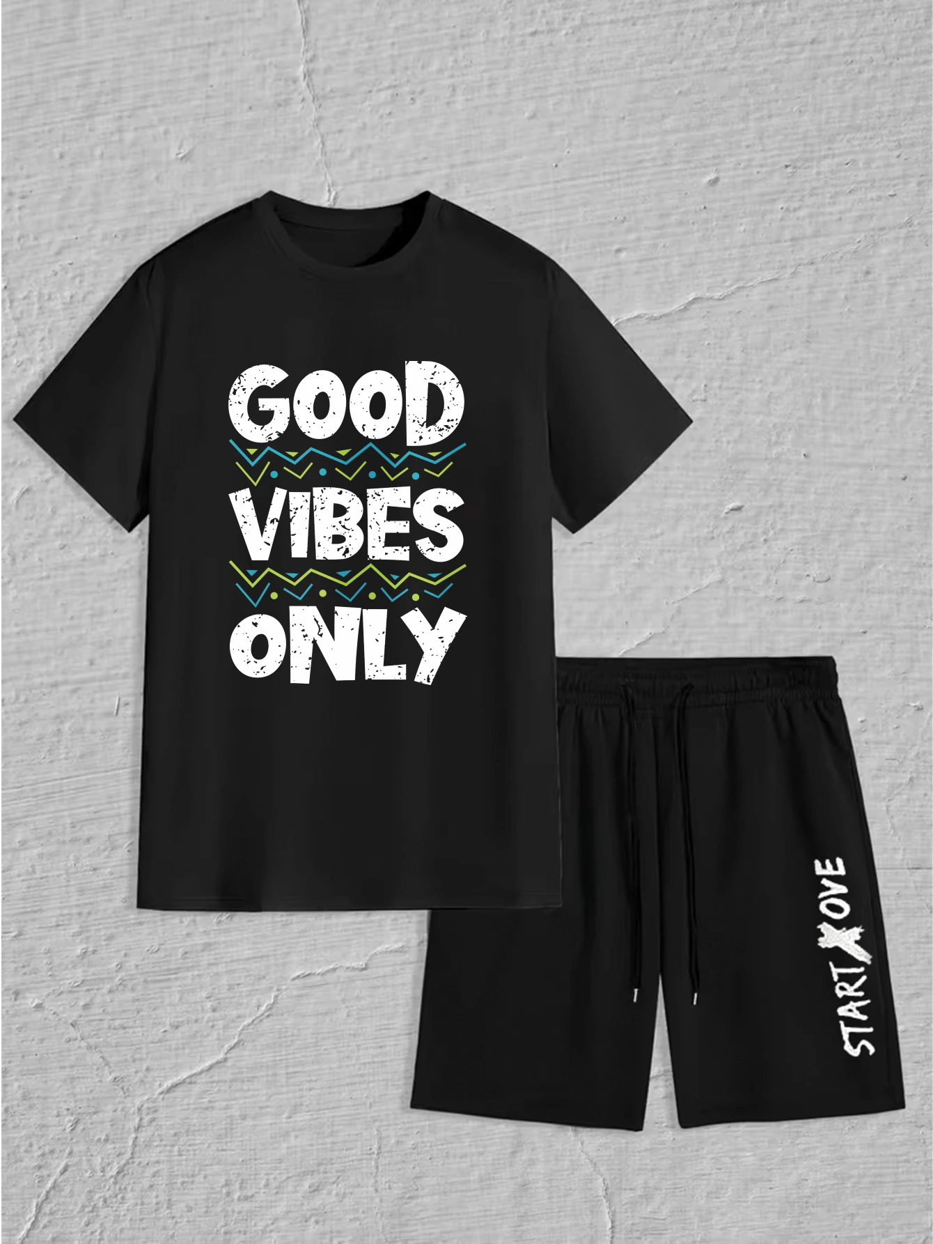 Мужской комплект 2025 летние новые мужские комплекты с графикой, комплект тренировочного костюма, мужской комплект одежды с круглым вырезом и принтом, спортивные мужские костюмы
Мужской комплект 2025 летние новые мужские комплекты с графикой, комплект тренировочного костюма, мужской комплект одежды с круглым вырезом и принтом, спортивные мужские костюмы