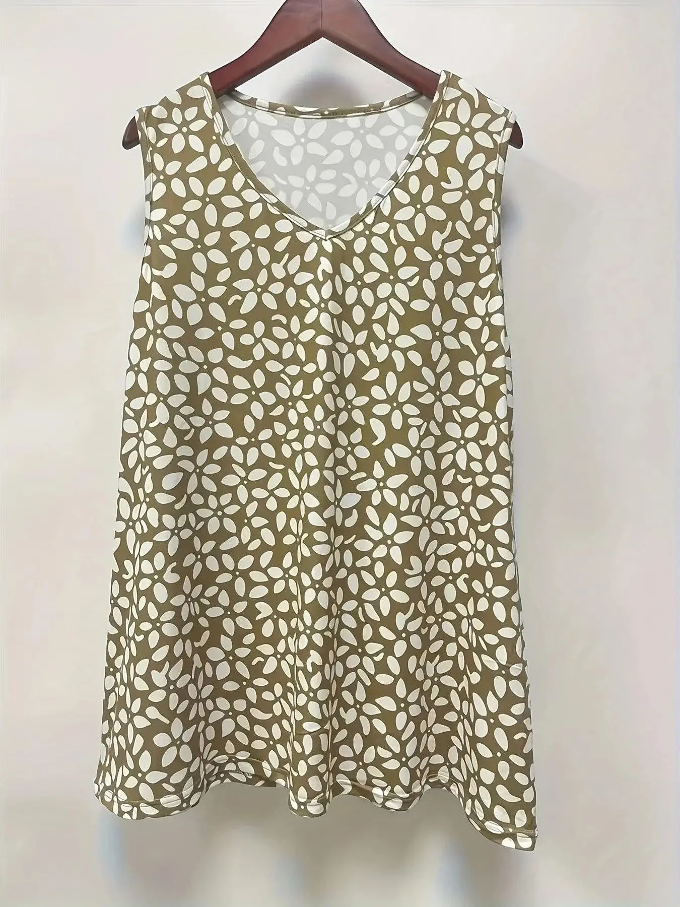 Европейский женский повседневный жилет из утолщенного льняного материала, весенне-летний, модный, приталенный, А-силуэт, средней длины
Европейский женский повседневный жилет из утолщенного льняного материала, весенне-летний, модный, приталенный, А-силуэт, средней длины