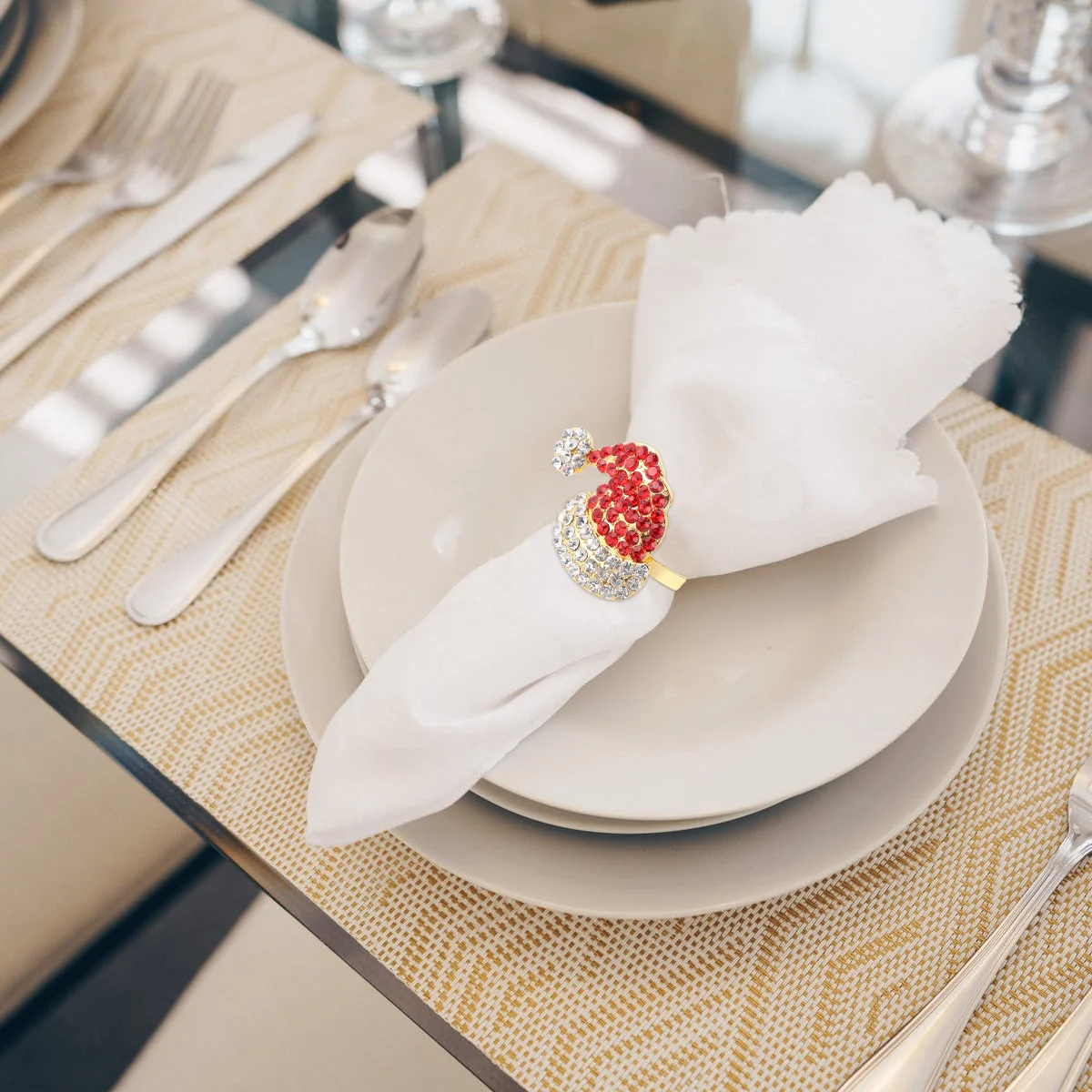 4pcs Red Christmas Rings Metal Santa Hat Napkin Buckles For Holiday Dinner Party Table Decoration Shiny Alloy Napkin Holders
4pcs Red Christmas Rings Metal Santa Hat Napkin Buckles For Holiday Dinner Party Table Decoration Shiny Alloy Napkin Holders