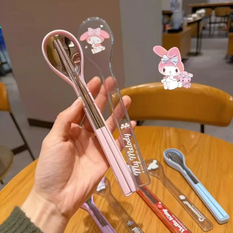 Sanrio Hello Kitty Tableware Suit Stainless Steel Fold Chopsticks Primary School Student Bento Cute Office Workers Cutlery Set
Sanrio Hello Kitty Tableware Suit Stainless Steel Fold Chopsticks Primary School Student Bento Cute Office Workers Cutlery Set