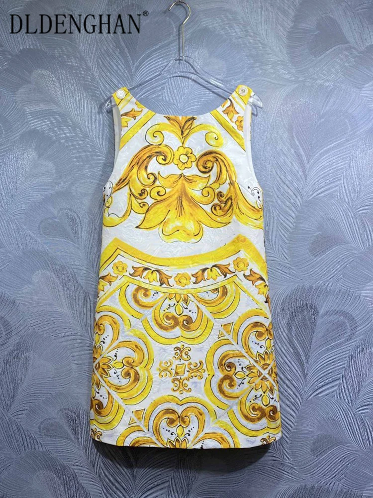 DLDENGHAN Summer Jacquard Dress Women's O-Neck Sleeveless Backless Vintage Print Dresses Fashion Designer New
DLDENGHAN Summer Jacquard Dress Women's O-Neck Sleeveless Backless Vintage Print Dresses Fashion Designer New