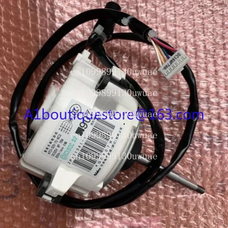 Applicable to Daikin Air Conditioner External Fan Motor KFD-325-70-8 C2 907 Fan Motor
Applicable to Daikin Air Conditioner External Fan Motor KFD-325-70-8 C2 907 Fan Motor