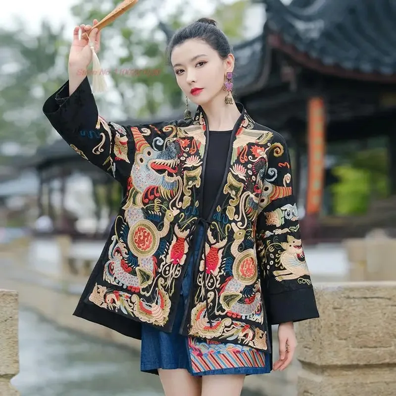 2025 chinese vintage coat retro improved hanfu tops national flower embroidery jacquard jacket traditional chinese ethnic coat
2025 chinese vintage coat retro improved hanfu tops national flower embroidery jacquard jacket traditional chinese ethnic coat